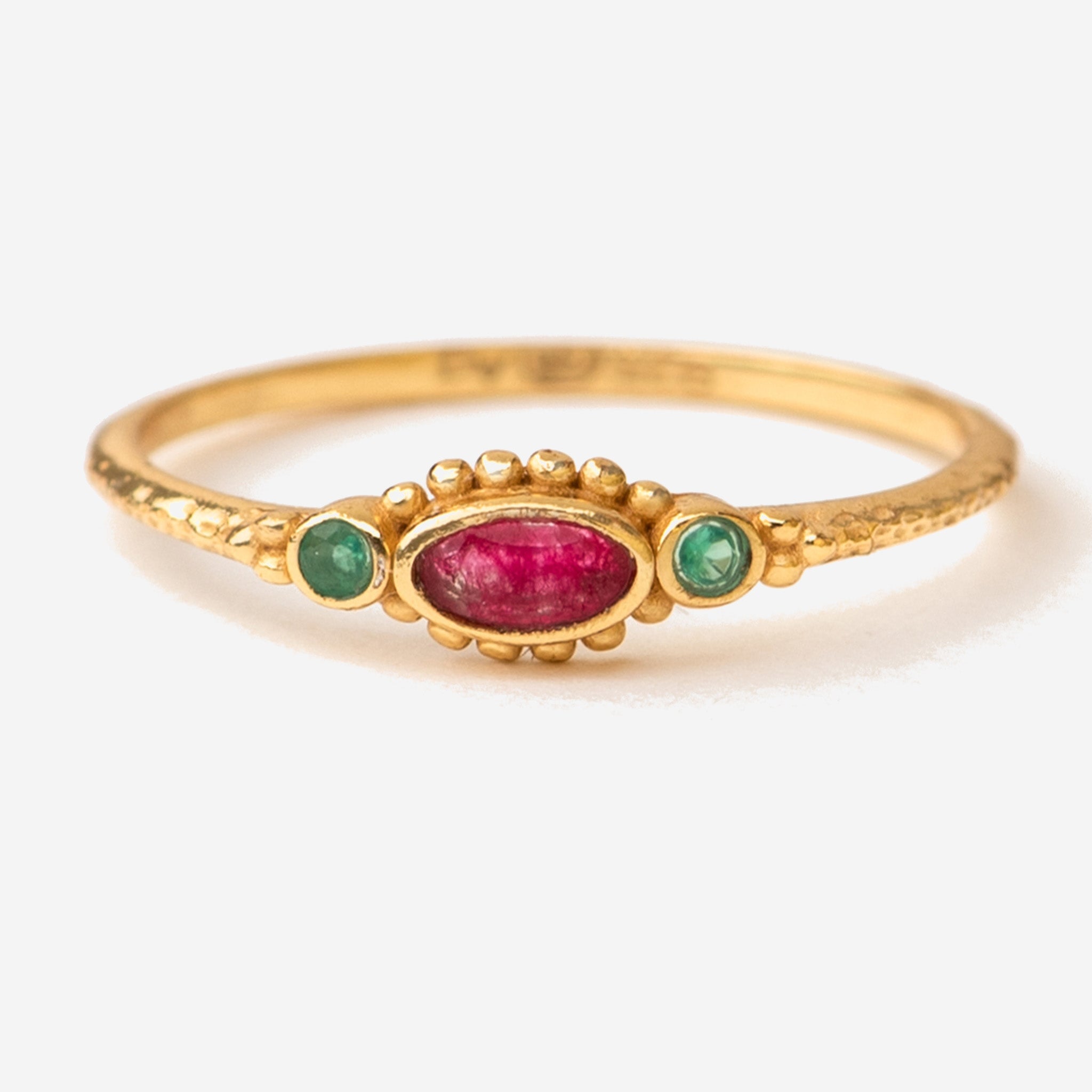 Akazien-Rubin Ring
